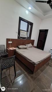 hotel Neelgiri - Kichha - 0