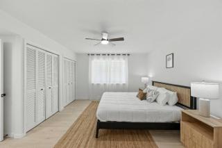 Modern & Bright 3BR Home - 2