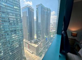 Modish 1BR One Uptown BGC - Manila - 6
