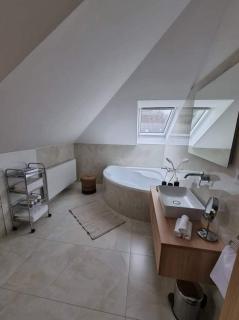 Apartmán Na Břehu - Luhačovice - 1