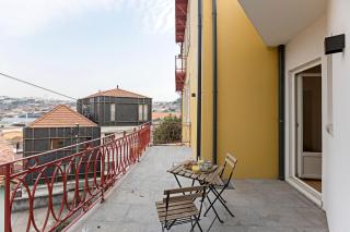 Superb Flat w Balcony and AC by LovelyStay - Porto - 5
