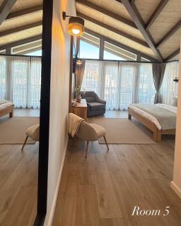 REY Chalet - 2