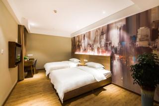 Youmi Hotel-Chongqing Hongyadong Chaotianmen - Chongqing - 4
