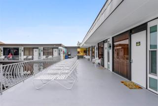313 E Glenwood Ave, Unit 201 - Wildwood - 1