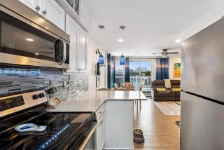 307 E Crocus Rd, Unit B - 4