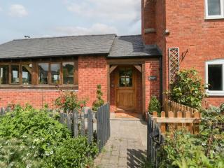 Little Acorn Cottage - 9