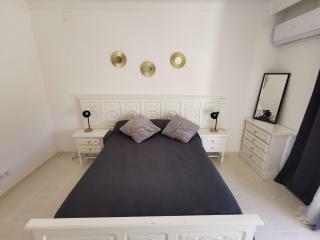 Apartamento acogedor a 400m de la playa en Llançà, con terraza y baño hidromasaje - ES-89-135 - 2