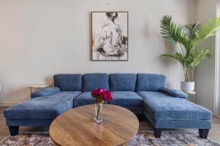 Brand New luxury 1 bedroom - 7