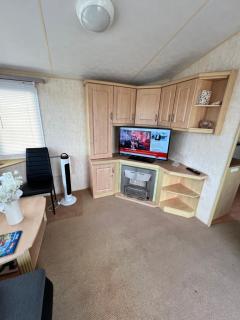 Rohannah A&C Ultimate Caravan Retreat - East Mersea - 2