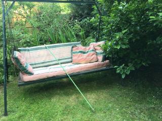 Private attic in Georgian townhouse with free parking - Leamington Spa - 1