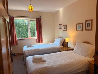 Convenient spacious 3 bedroom home in Kenmare town - Kenmare - 2