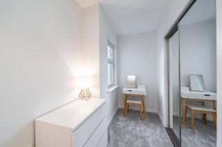 W. Queen St. Apt. - Broughty Ferry - 8