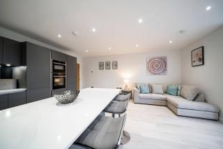 W. Queen St. Apt. - Broughty Ferry - 6