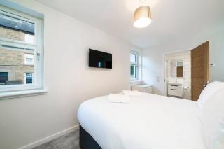 W. Queen St. Apt. - Broughty Ferry - 1