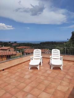 Casa Miranda Three-room apartment with a terrace overlooking the sea - San Teodoro - 0