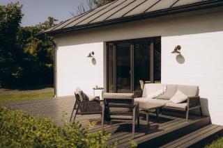Cozy private house near beach in Roja - Roja - 0