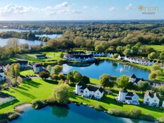 Isis Lakes 31, Bonheur - South Cerney - 9