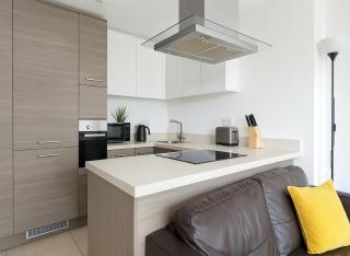 2 Bed Flat with Balcony in Acton - Londra - 7