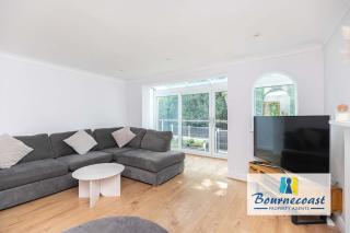 Bournecoast - Town centre home with outside decking and parking - HB9635 - Bournemouth - 9