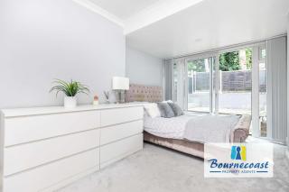 Bournecoast - Town centre home with outside decking and parking - HB9635 - Bournemouth - 4
