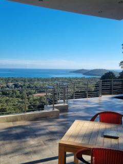 Villa Pinarello vue panoramique mer piscine privée chauffée, plage à 900m - 8