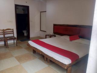 Damus rainbow resort - Hyderabad - 0