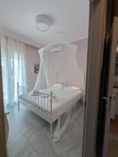 Eva Beach Apartment - Néa Péramos - 8