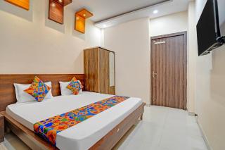 FabHotel Paras Palace - Bairagarh , Near Sant Hirdaram Nagar railway station - Bhopal - 9