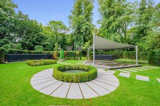 Luxurious subterranean mansion - 3 spectacular bedrooms - Altrincham - 7