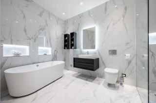 Luxurious subterranean mansion - 3 spectacular bedrooms - Altrincham - 2