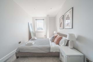 Fabulous Central Eastleigh 1 Bedroom Apartment - Eastleigh - 8