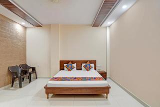 FabHotel Paras Palace - Bairagarh , Near Sant Hirdaram Nagar railway station - Bhopal - 1