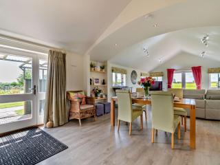 2 Bed in Hilton 76519 - Tutbury - 2