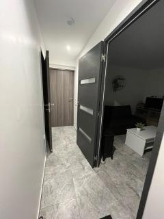 Welcome near Disneyland - 7