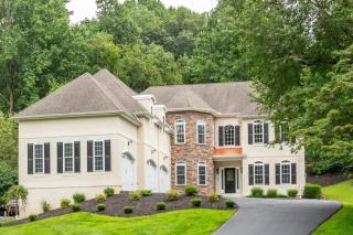 Pike Creek Palace 6 Bedrooms with 5 King beds Villa in Wilmington's Chateau Country - Wilmington - 0