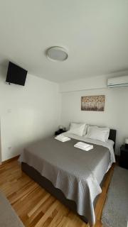 Oasis Downtown GLYFADA - 7