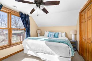 Sea Glass Cottage Near Beach Access Pet Friendly - Duluth - 7