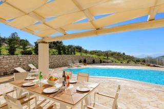 Villa Socrates by Villa Plus - Pórta - 2