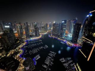 DAYF-MGA Spacious 3Bed with Full Marina View - 8