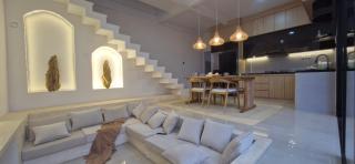 Peaceful 2BR House with Rice Field View Near Beach & Local Spots - Mendaya - 1