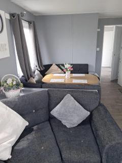 Golden Anchor 8b9 Caravan Park Holiday Home - Chapel Saint Leonards - 4