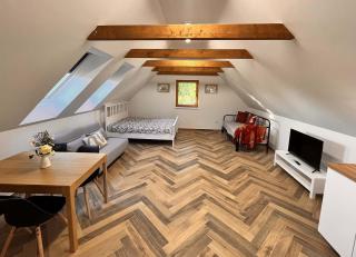 Apartmány Žlutý dům - Troskovice - 2