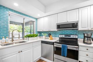 The Coastal Dream! Only 3miles to the beach, Fast WiFi, Garage - Naples - 6