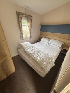 Haven caravan in Blackpool with Smart TV , decking and private parking - 5