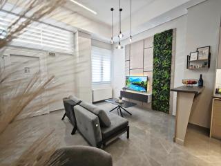 enVogue Living - Larisa - 0