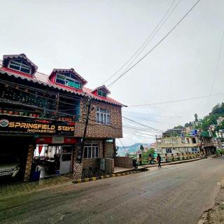 Springfield Stays Homestay and Restaurant - Darjeeling - 0