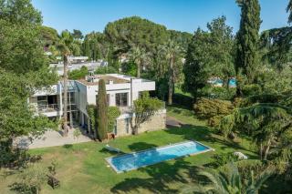 CABOTS Villa Moderne Tout Confort Grand Jardin & Piscine - Biot - 0