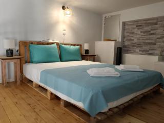 Old Cafe Apartment - Skala Kallirachis - 3