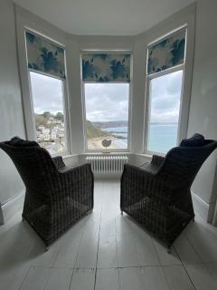 Cornwall Large Beach House Sea & Beach Views - 4 Bedrooms & 3 Bathrooms - Looe - 9