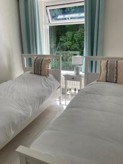 Cornwall Large Beach House Sea & Beach Views - 4 Bedrooms & 3 Bathrooms - Looe - 6